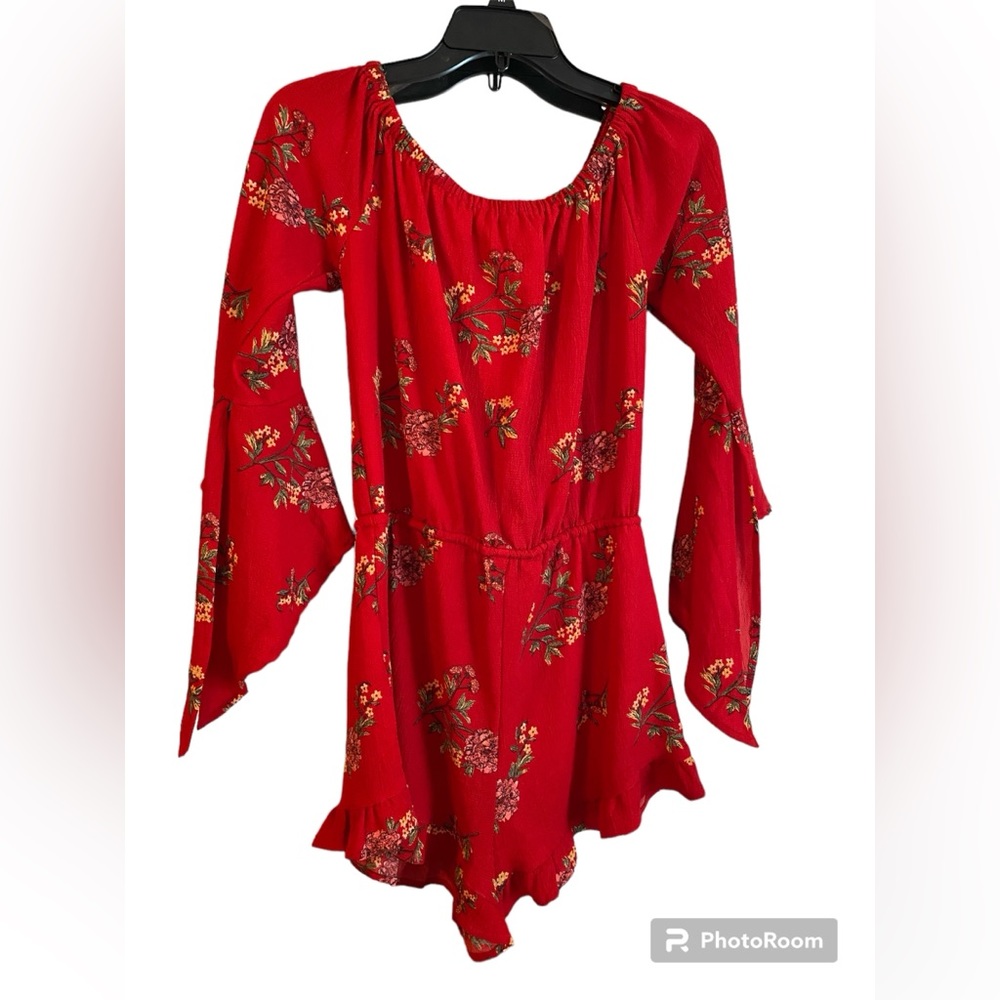 Feathers M Red Romper